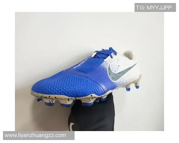 Nike毒液足球鞋代言球星是谁揭秘 世界顶级球员的选择与背后故事